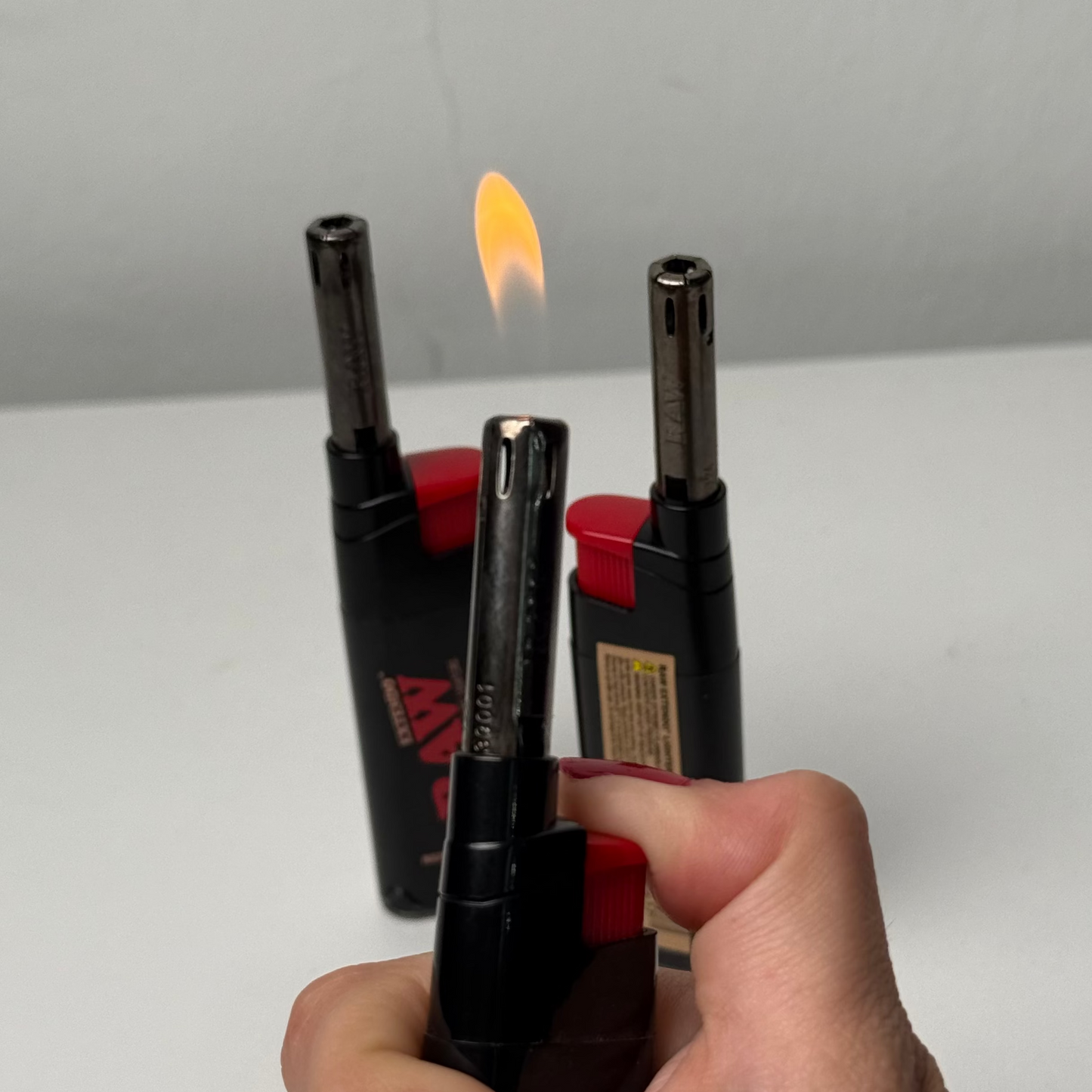 ENCENDEDOR RAW LLAMA ALTA